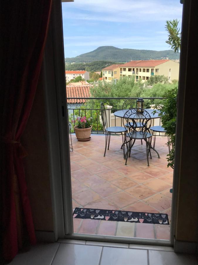 Les Trefles Daire Hyères Dış mekan fotoğraf